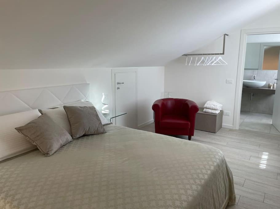 Queen Verona Luxury Apartment Экстерьер фото