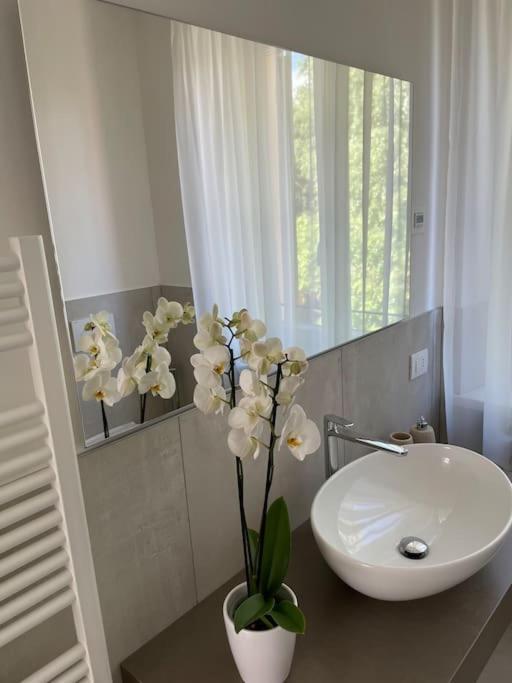 Queen Verona Luxury Apartment Экстерьер фото